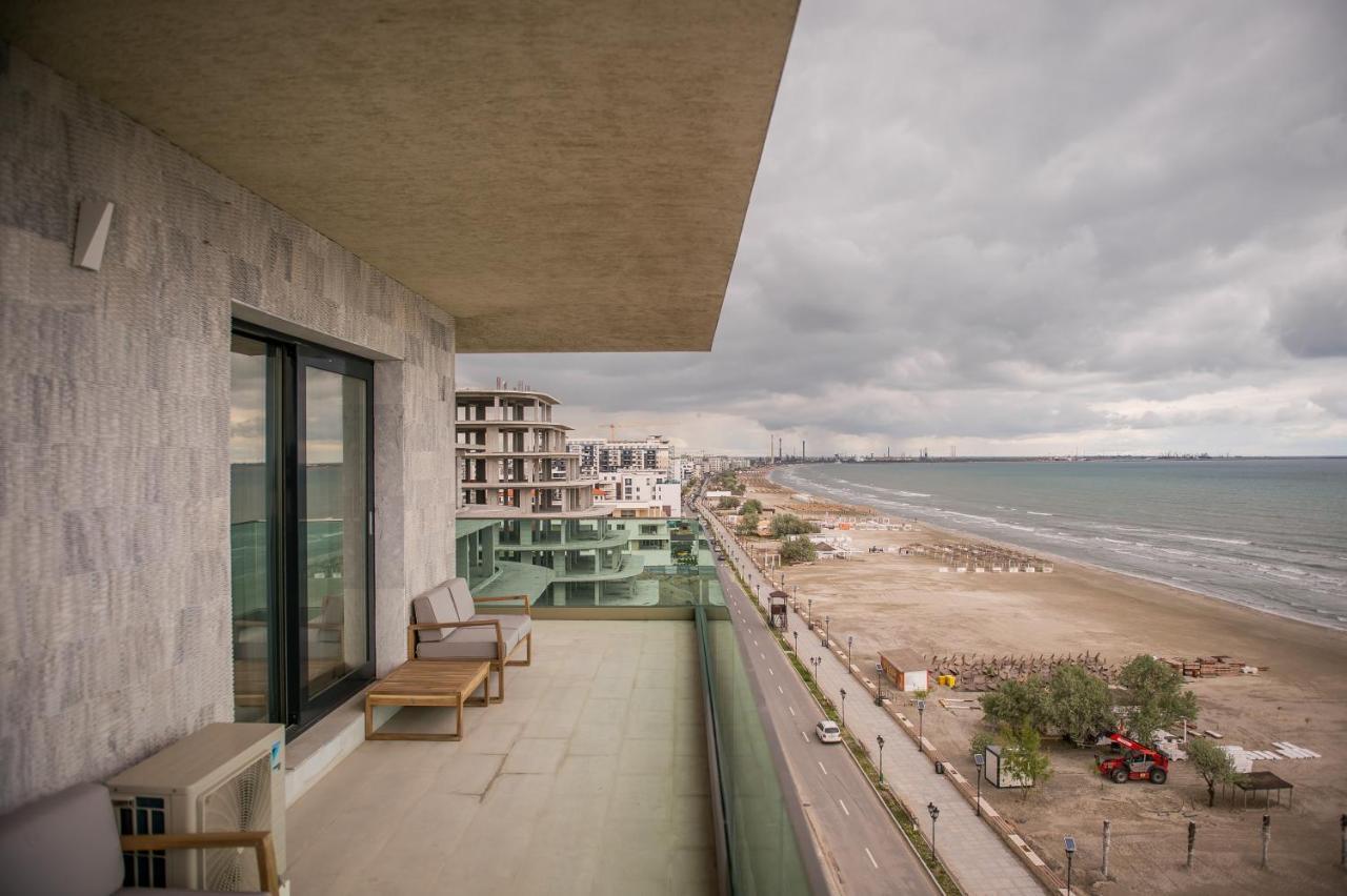 Luxury Promenada Apartment - Frontal Beachfront Mamaia Nord Navodari Exterior photo